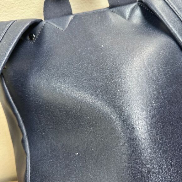 Matt & Nat Vegan Leather Backpack - Navy Blue - Picture 7 of 16